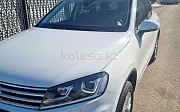 Volkswagen Touareg, 3.6 автомат, 2015, кроссовер 