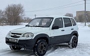 Chevrolet Niva, 1.7 механика, 2015, внедорожник Уральск