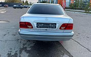 Mercedes-Benz E 240, 2.4 автомат, 1999, седан Петропавловск