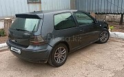 Volkswagen Golf, 1.6 механика, 1998, хэтчбек 