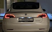 Tesla Model 3,  автомат, 2021, 