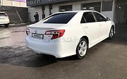 Toyota Camry, 2.5 автомат, 2013, седан 