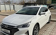 Hyundai Elantra, 2 автомат, 2019, седан 