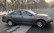 Toyota Camry, 2.4 автомат, 2005, седан 