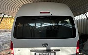 Toyota HiAce, 2.7 механика, 2011, микроавтобус Алматы