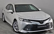 Toyota Camry, 2.5 автомат, 2018, седан 