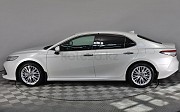 Toyota Camry, 2.5 автомат, 2018, седан 