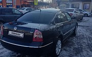 Volkswagen Passat, 2 механика, 2005, седан 