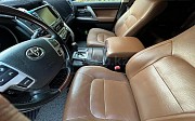 Toyota Land Cruiser, 4.6 автомат, 2014, внедорожник Атырау