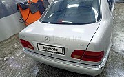 Mercedes-Benz E 280, 2.8 автомат, 1998, седан Петропавловск