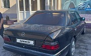 Mercedes-Benz E 260, 2.6 механика, 1989, седан Шымкент