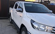 Toyota Hilux, 2.4 автомат, 2017, пикап Атырау