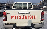 Mitsubishi L200, 2.4 механика, 2022, пикап Қарағанды