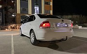 Volkswagen Polo, 1.6 механика, 2015, седан Атырау