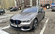 BMW 750, 4.4 автомат, 2019, седан 