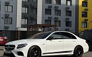 Mercedes-Benz E 300, 2 автомат, 2016, седан Алматы