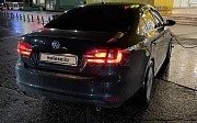 Volkswagen Jetta, 1.6 автомат, 2013, седан 