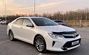 Toyota Camry, 2.5 автомат, 2015, седан 