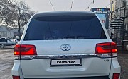 Toyota Land Cruiser, 4.6 автомат, 2019, внедорожник Шымкент