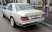 Mercedes-Benz E 200, 2 механика, 1989, седан Жезказган