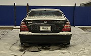 Mercedes-Benz E 320, 3.2 автомат, 2004, седан Атырау