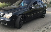 Mercedes-Benz C 200, 2 механика, 2000, седан Алматы