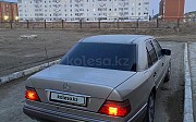Mercedes-Benz E 200, 2 механика, 1994, седан Кызылорда