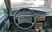 Mercedes-Benz 190, 2.6 механика, 1989, седан Алматы