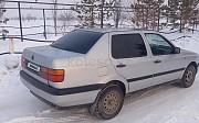 Volkswagen Vento, 1.8 механика, 1993, седан Шахтинск