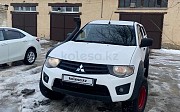 Mitsubishi L200, 2.5 механика, 2014, пикап Актобе