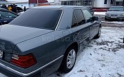 Mercedes-Benz E 230, 2.3 автомат, 1990, седан Алматы