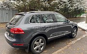 Volkswagen Touareg, 3 автомат, 2014, кроссовер 