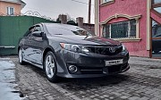 Toyota Camry, 2.5 автомат, 2013, седан 