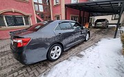 Toyota Camry, 2.5 автомат, 2013, седан 