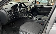 Volkswagen Touareg, 3 автомат, 2011, кроссовер 