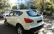 Nissan Qashqai, 1.6 механика, 2010, кроссовер Астана