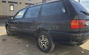 Volkswagen Passat, 1.8 механика, 1994, универсал Уральск