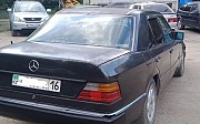 Mercedes-Benz E 230, 2.3 механика, 1991, седан Усть-Каменогорск