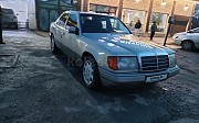 Mercedes-Benz E 230, 2.3 автомат, 1992, седан Алматы
