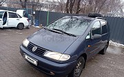 Volkswagen Sharan, 2.8 механика, 1997, минивэн Уральск