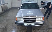Mercedes-Benz E 260, 2.6 механика, 1992, седан Павлодар