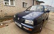 Volkswagen Vento, 1.8 механика, 1993, седан Орал