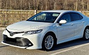 Toyota Camry, 2.5 автомат, 2018, седан 