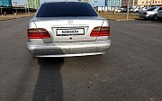 Mercedes-Benz E 320, 3.2 автомат, 2000, седан Туркестан