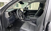 Toyota Tundra, 3.5 автомат, 2022, пикап Алматы