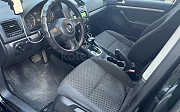 Volkswagen Jetta, 1.6 автомат, 2010, седан Алматы