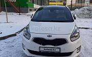 Kia Carens, 1.6 механика, 2013, минивэн 