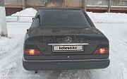 Mercedes-Benz E 200, 2 механика, 1994, седан 