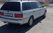 Volkswagen Passat, 2 механика, 1994, универсал 