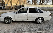 Daewoo Nexia, 1.5 механика, 1996, седан 